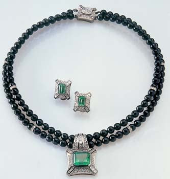 Necklace 18kt Wg,Emerald Colombian Center 8.95Ct,Diam.Princ.H/VS1 1.21Cts&Diam.Br,FG/VS-Si 2.16ct